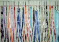 手機(jī)配飾新潮流 掛繩、來電感應(yīng)器與飾品掛件的集成化供應(yīng)趨勢